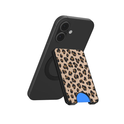 MagSafe Wallet Leopard Three